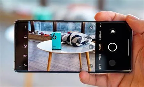 Khám phá các chế độ chụp ảnh có sẵn